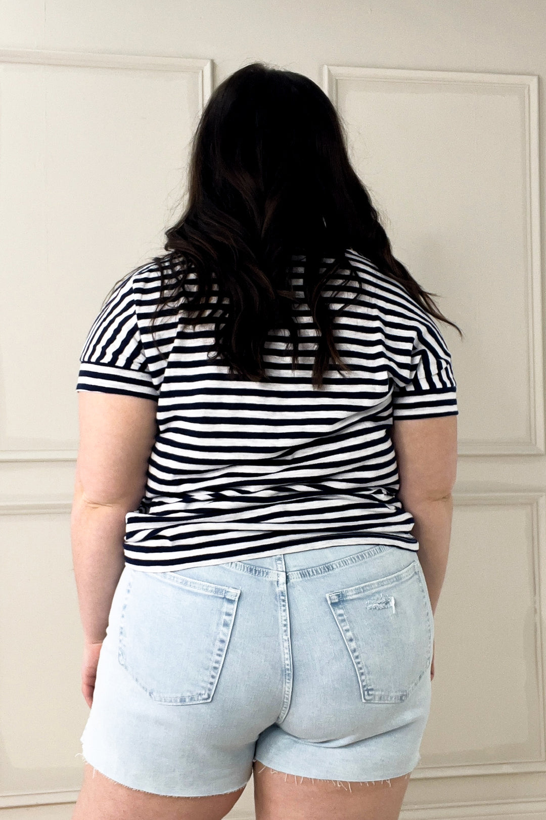 Short Sleeve Chest Pocket V-Neck Shirt