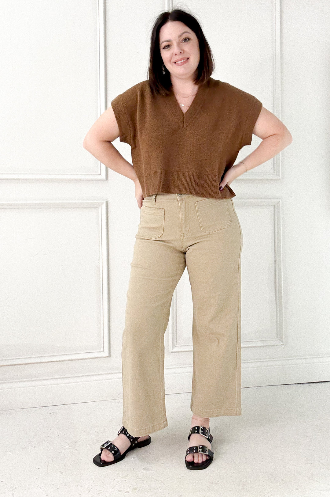 Front Patch Pocket Khaki Cropped Pants