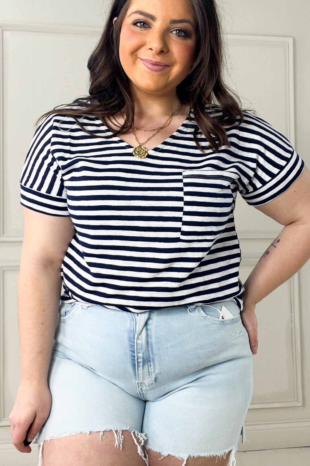 Short Sleeve Chest Pocket V-Neck Shirt