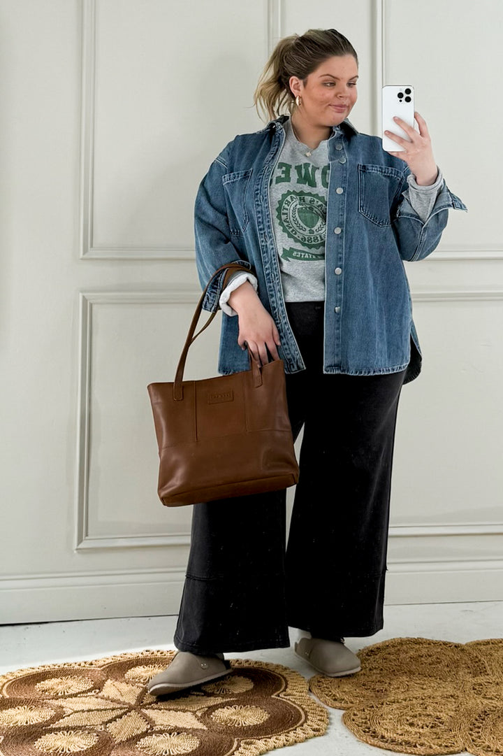 Midwest Americas Heartland Curvy Graphic Sweatshirt