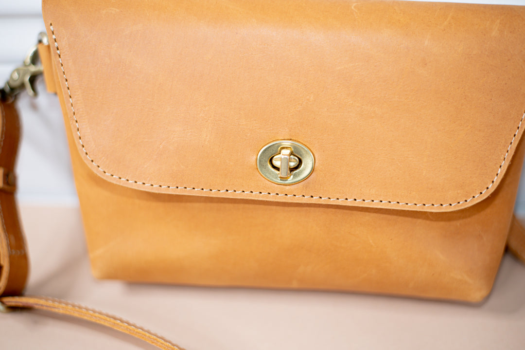 Zelaki Leather Co Jinka Belt Bag