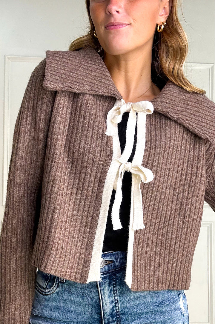 Nostalgic Charm Rib Cardigan w/ Contrast Bow