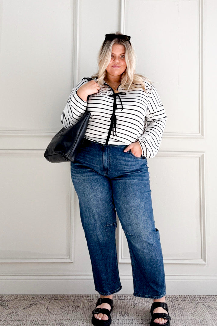 Ribbon Bow Detailed Stripe Curvy Top