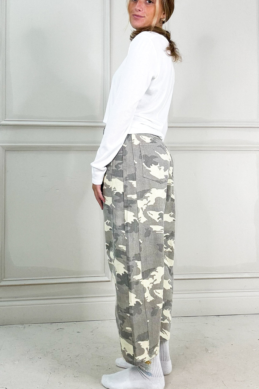 Camo Print Wide Leg Barrel Jeans
