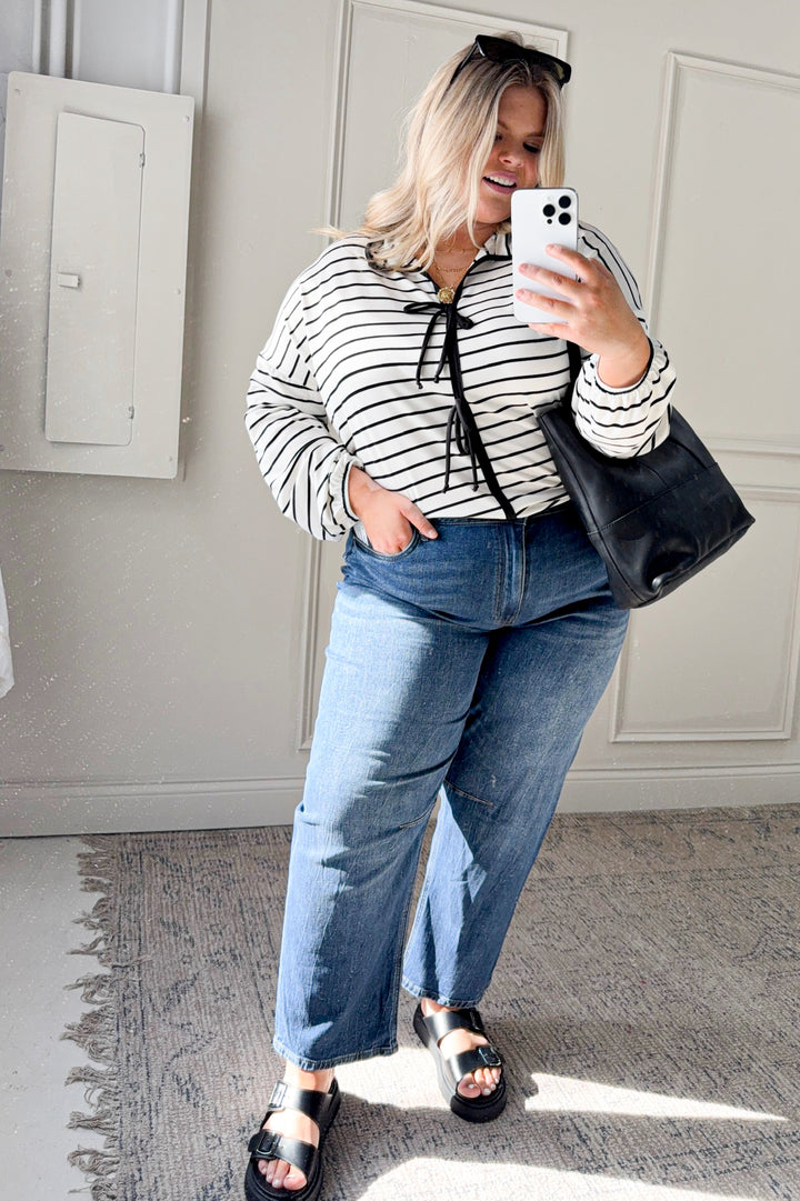 Ribbon Bow Detailed Stripe Curvy Top