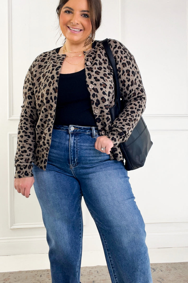 Stretchy Leopard Printed Sweater Cardigan