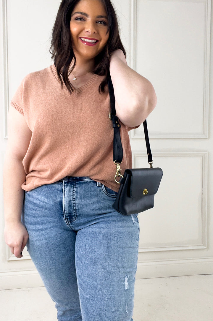 Lightweight Sweater Vest