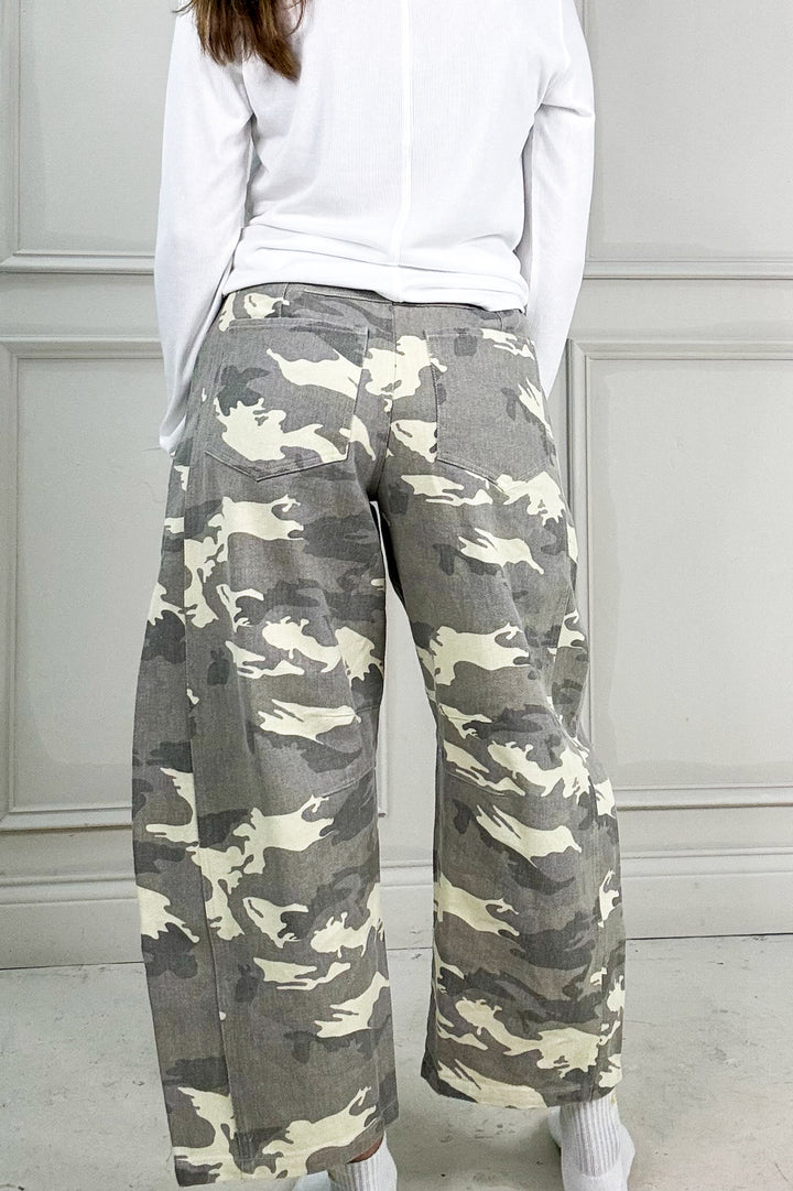 Camo Print Wide Leg Barrel Jeans