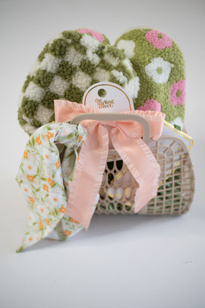 Sweet Pea Gift Basket