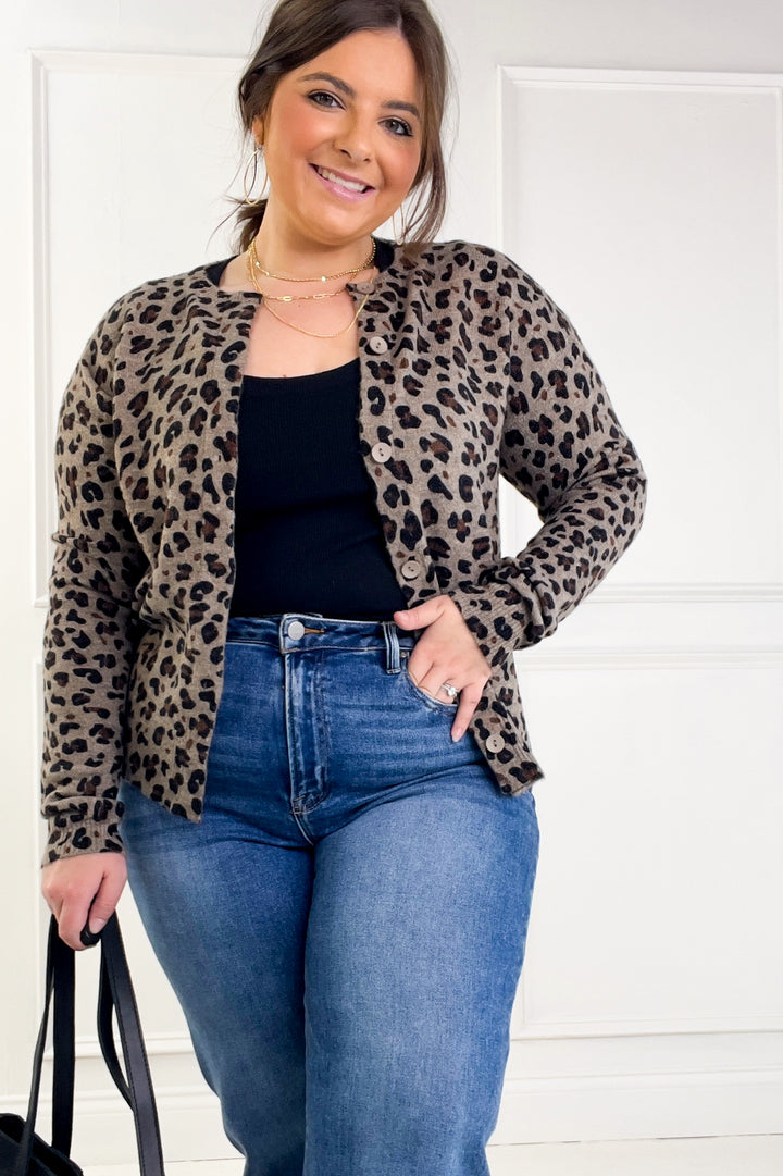 Stretchy Leopard Printed Sweater Cardigan