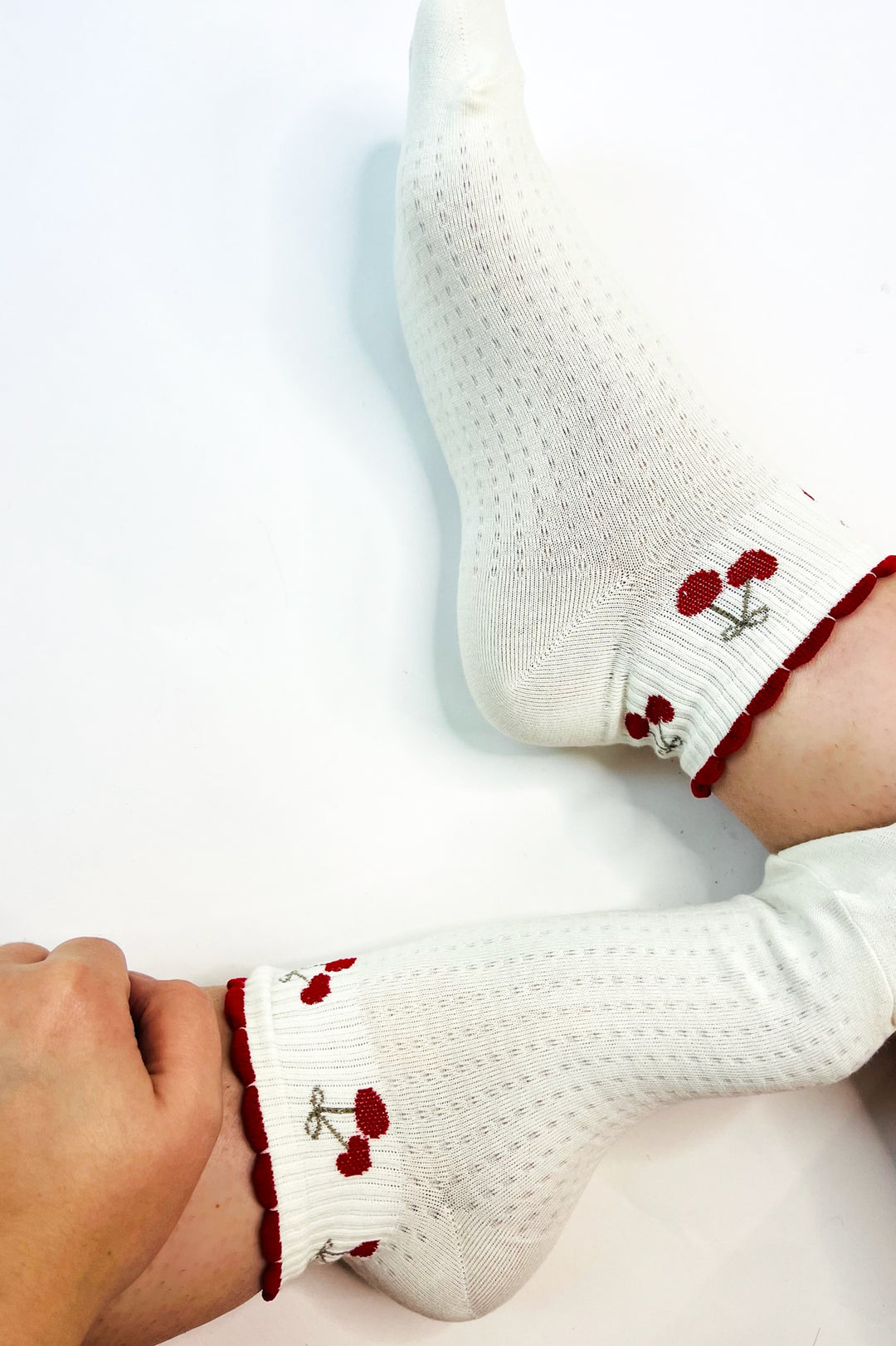 Cherry Print Ruffle Top Ankle Socks