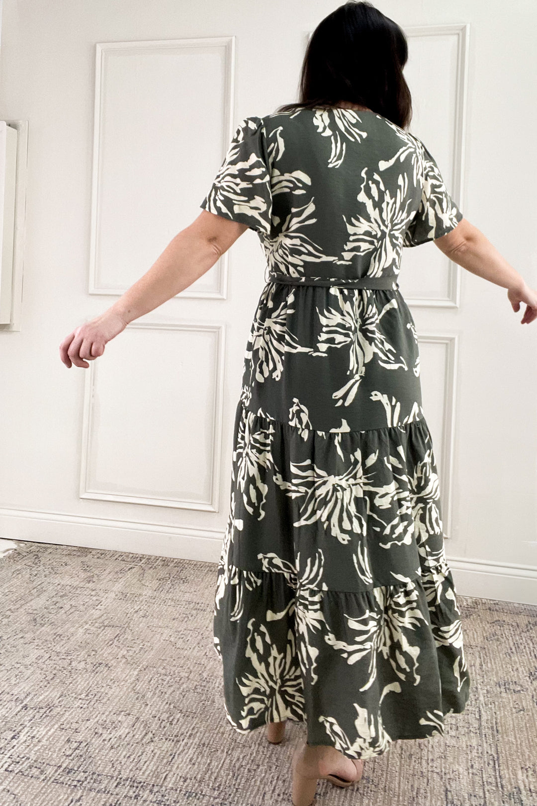 Short Sleeve Printed Tiered Midi Dress