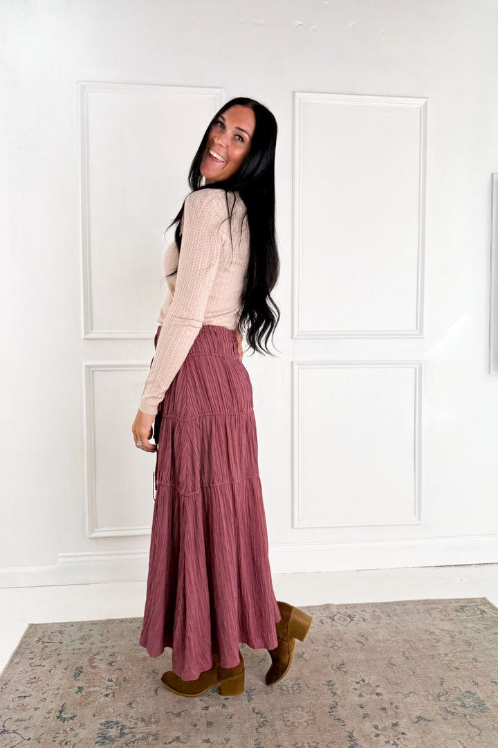 Graceful Side Slit & Bow Tiered Midi Skirt: