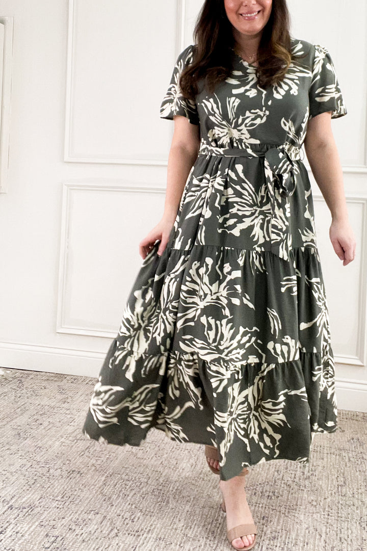 Short Sleeve Printed Tiered Midi Dress