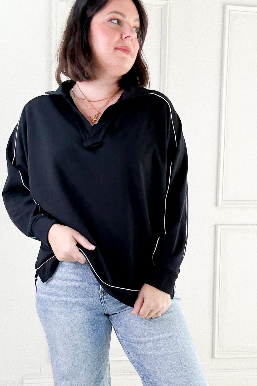 Coastline Collared Contrast Piping Pullover