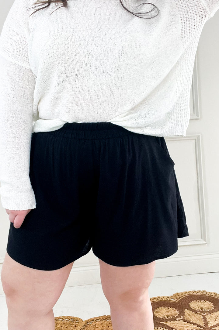 Woven Elastic Band Flowy Pocket Shorts