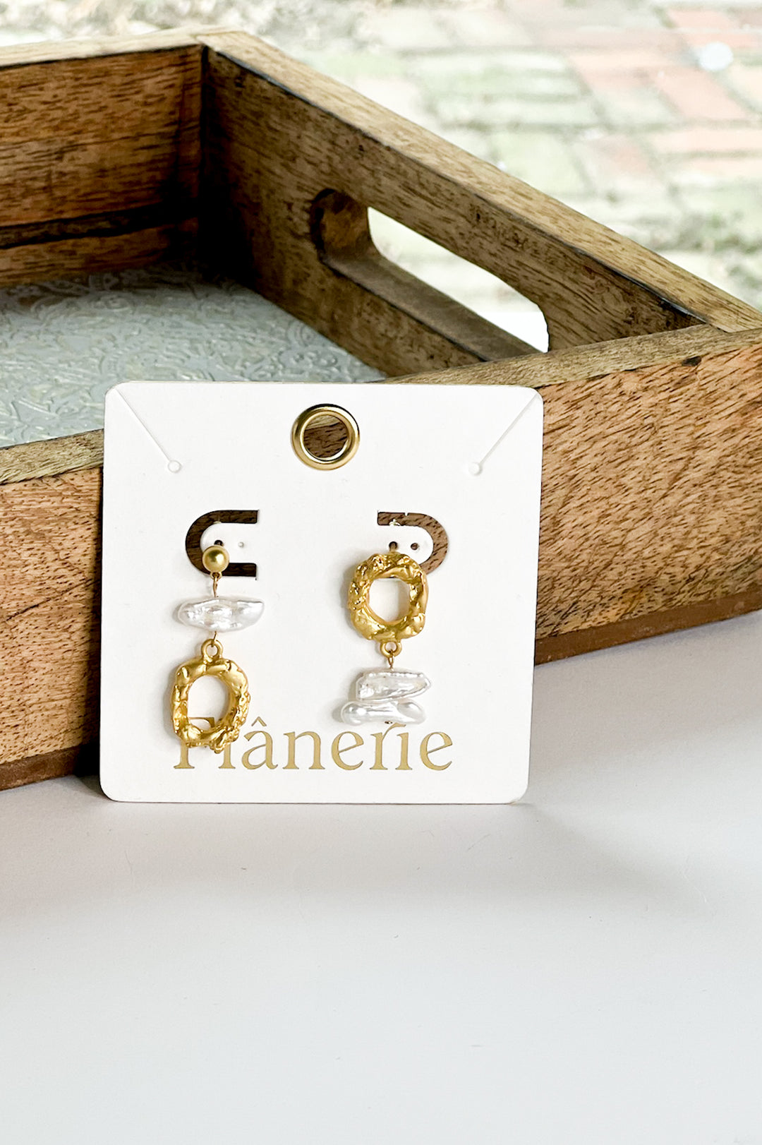 Blaze 18K Mismatched Natural Pearl Earring