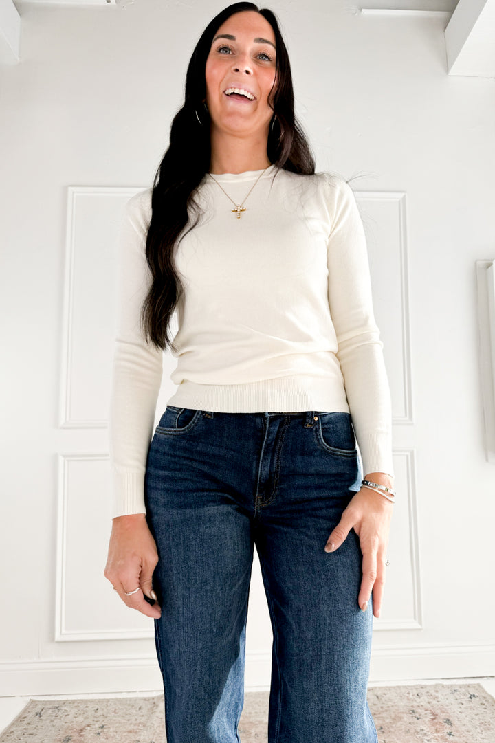 Lightweight Crew Neck Soft Knit Sweater