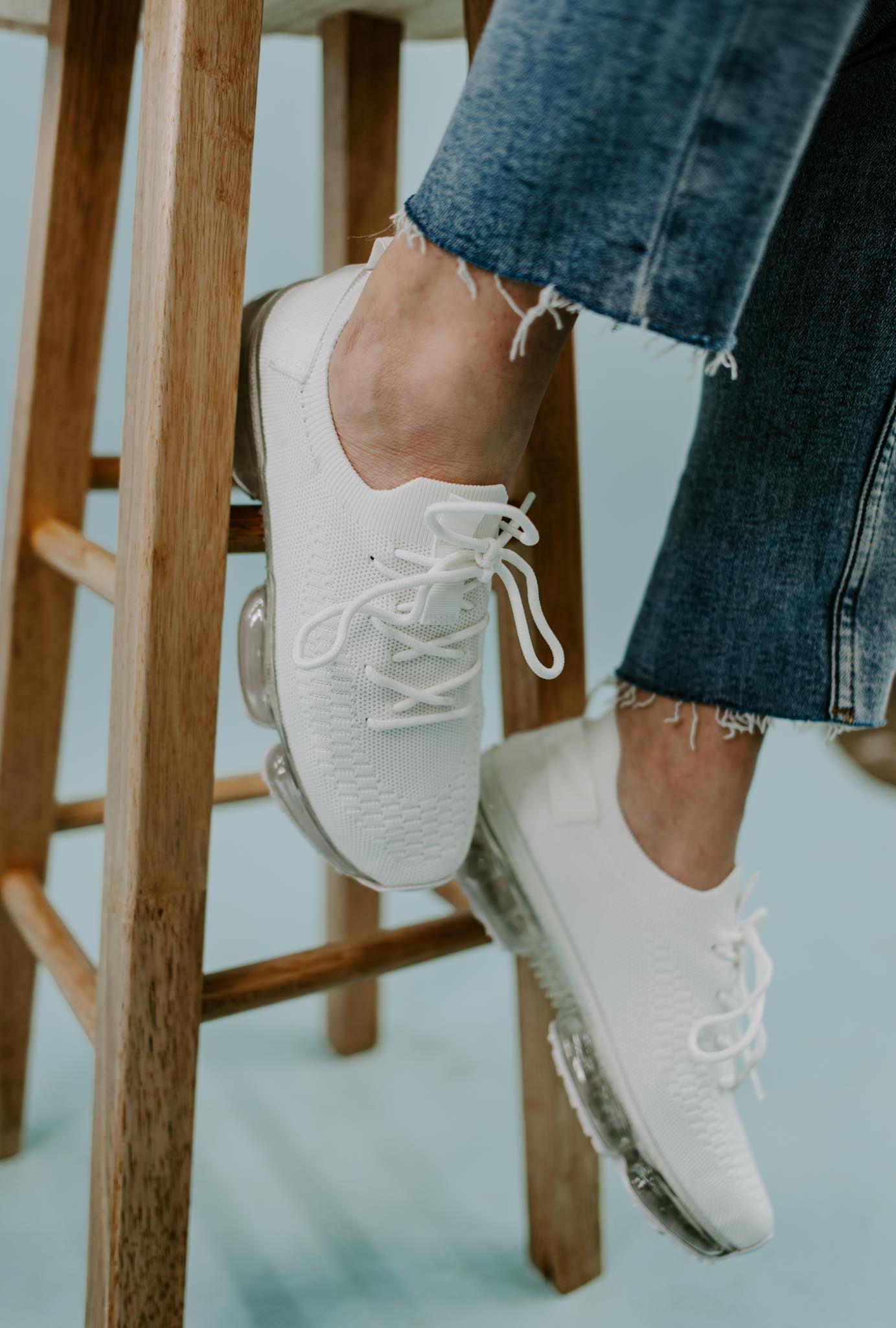 Limited Nat kontrast Benny Pull-On Laced Sneaker-Nora Gray Boutique