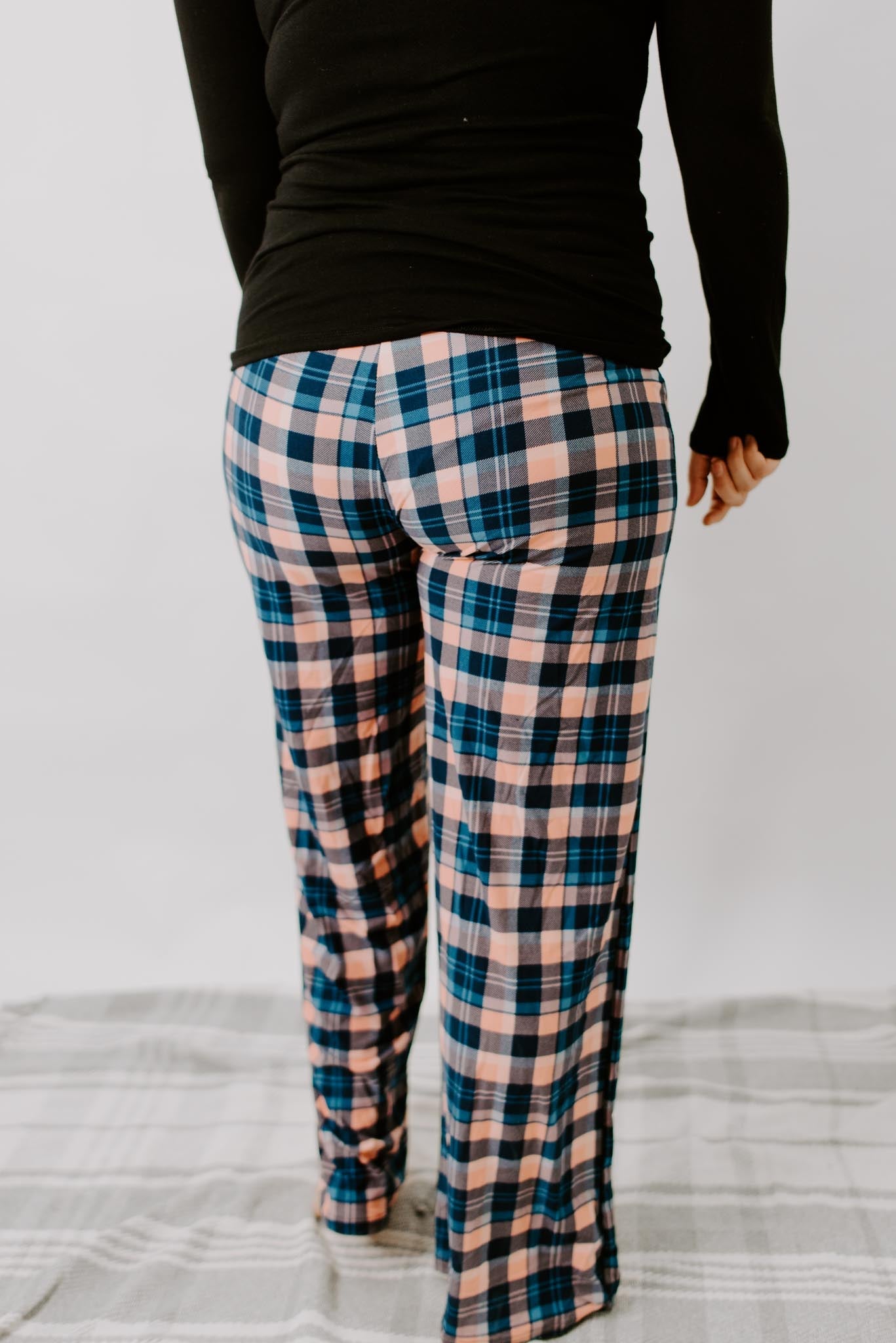 Load image into Gallery viewer, Butter Soft Wide Leg Curvy Pajamas | Pink Plaid

