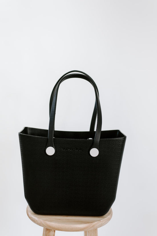 Load image into Gallery viewer, Vira All Versa Tote w/ Interchangeable Straps-Black
